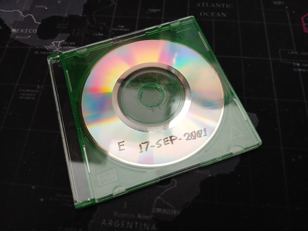 My typical backup Mini-CD for 2001.